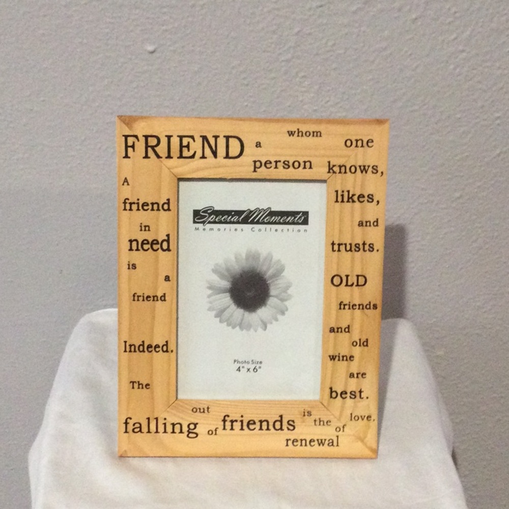 Special Moments Memories Collection FRIEND Photo Frame NWOT